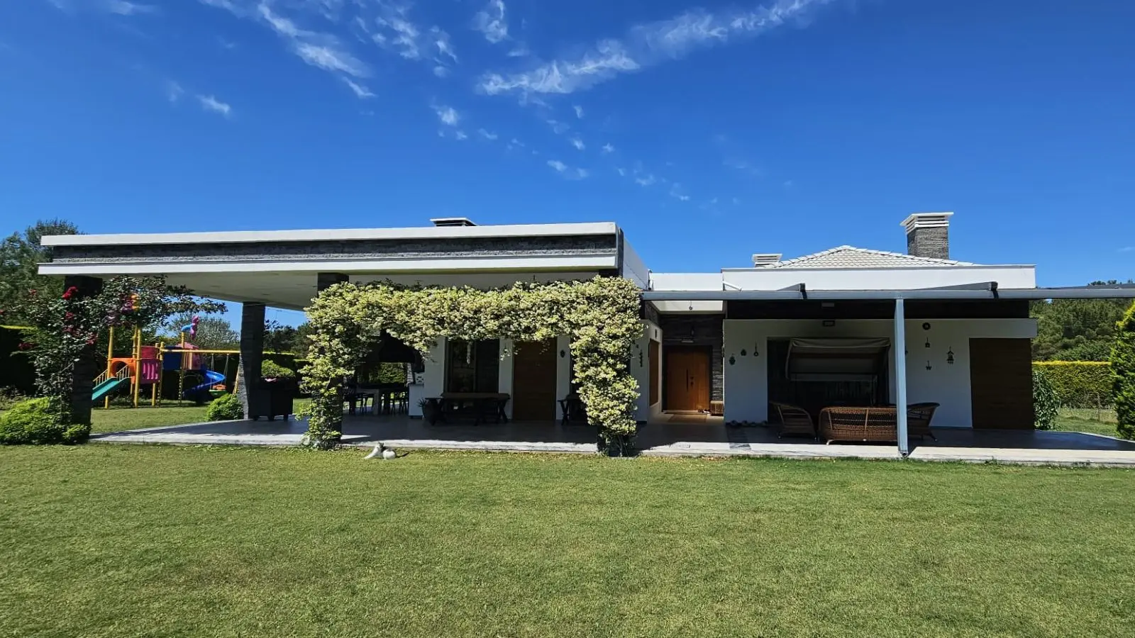 Villa in Izmir